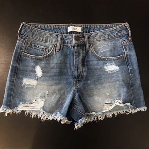Forever 21 Distressed Denim Shorts | Size 27